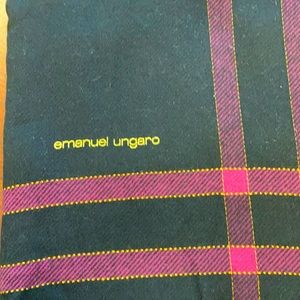 Scarf/wrap in great condition